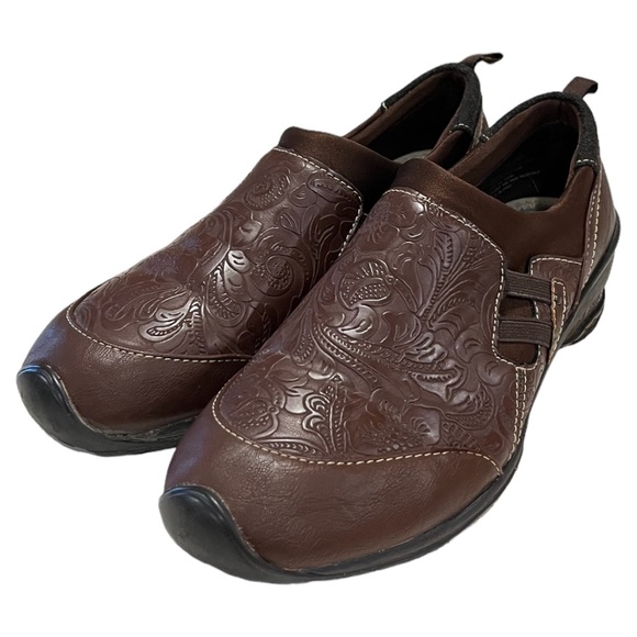 Shoes By Jamba - Picture 3 of 17